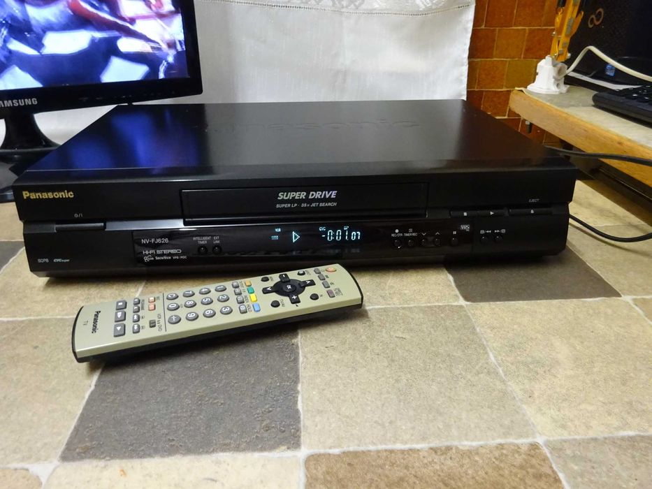 Video recorder Panasonic NV-FJ626 VHS Hi-Fi