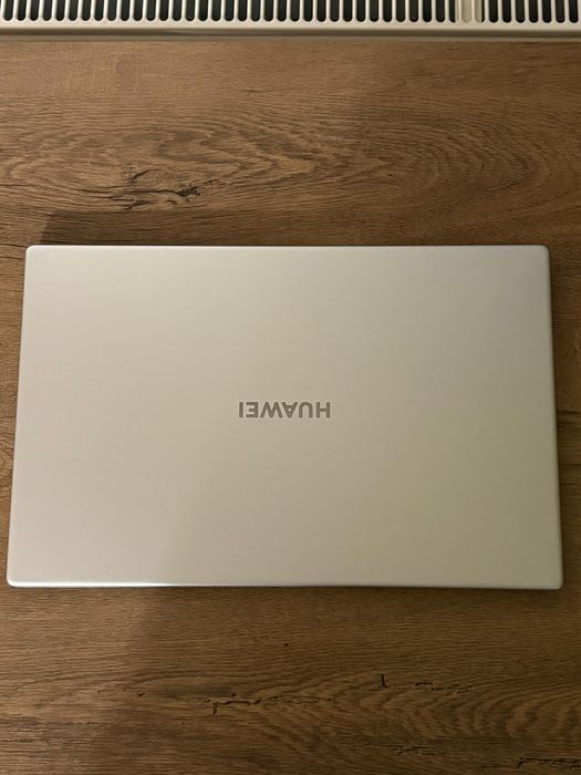 Laptop Huawei-I3 10th Gen