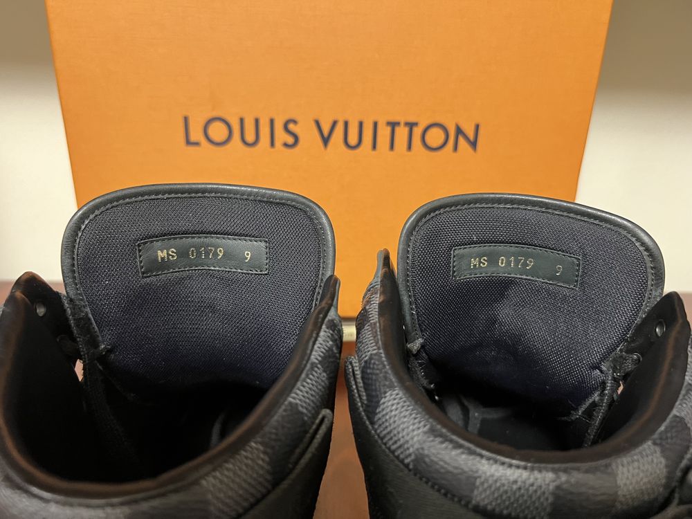 Louis Vuitton Rivoli Sneakers - Graphite