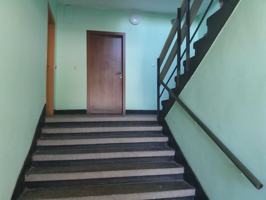 Продава се Двустаен апартамент в Гулянци - 58 кв.м за 518 €/кв.м - Снимка #2