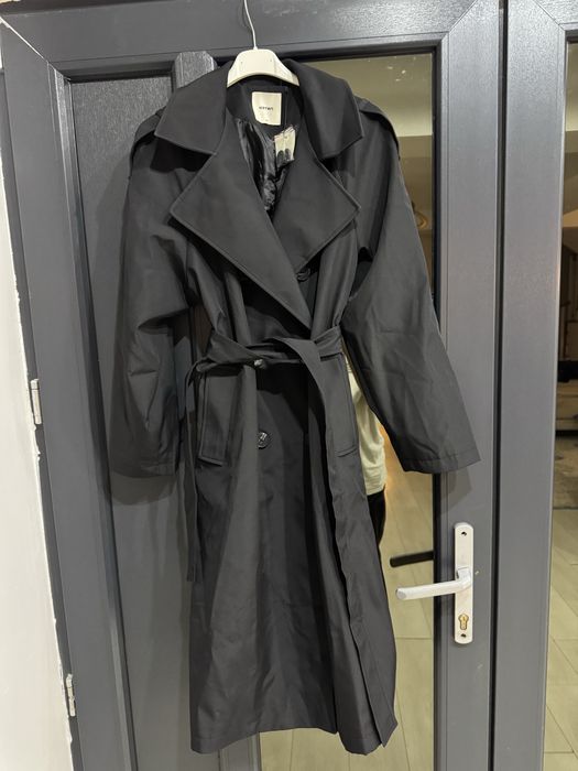 Palton trench material super