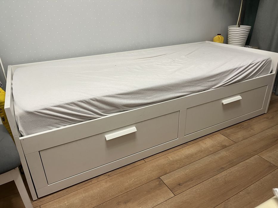 Кровать ikea Бримнэс