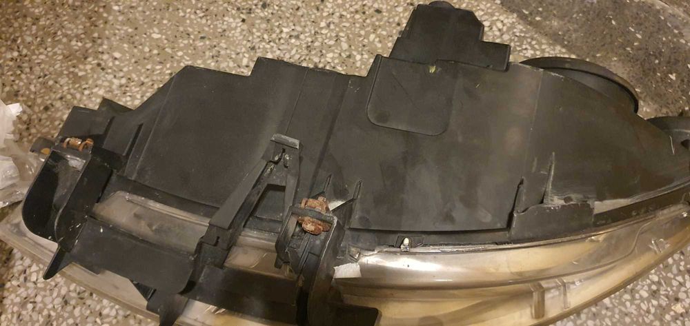 Десен Фар Пежо (Peugeot) 307 - 2007