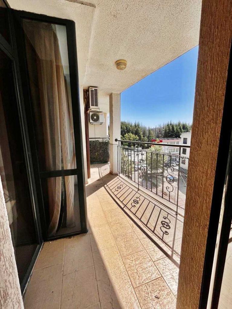 Продава се Тристаен апартамент в к.к. Слънчев бряг - 74 кв.м за 987 €/кв.м - Снимка #12