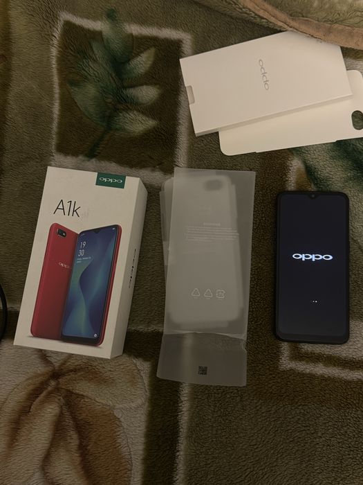 Продам телефон oppo