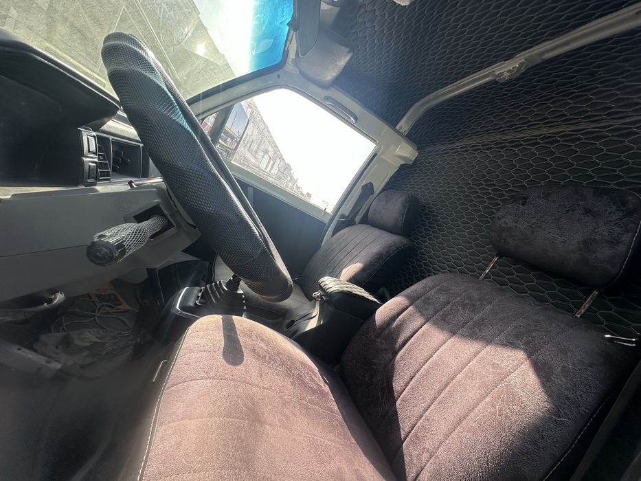 Продается лабо  2004 года сделан капитальный ремонт ходовых