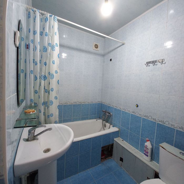 3xonali uy ijaraga beriladi