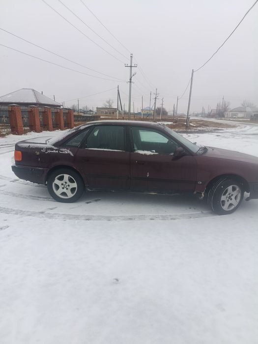 Ауди 100 с4  надёжный немец