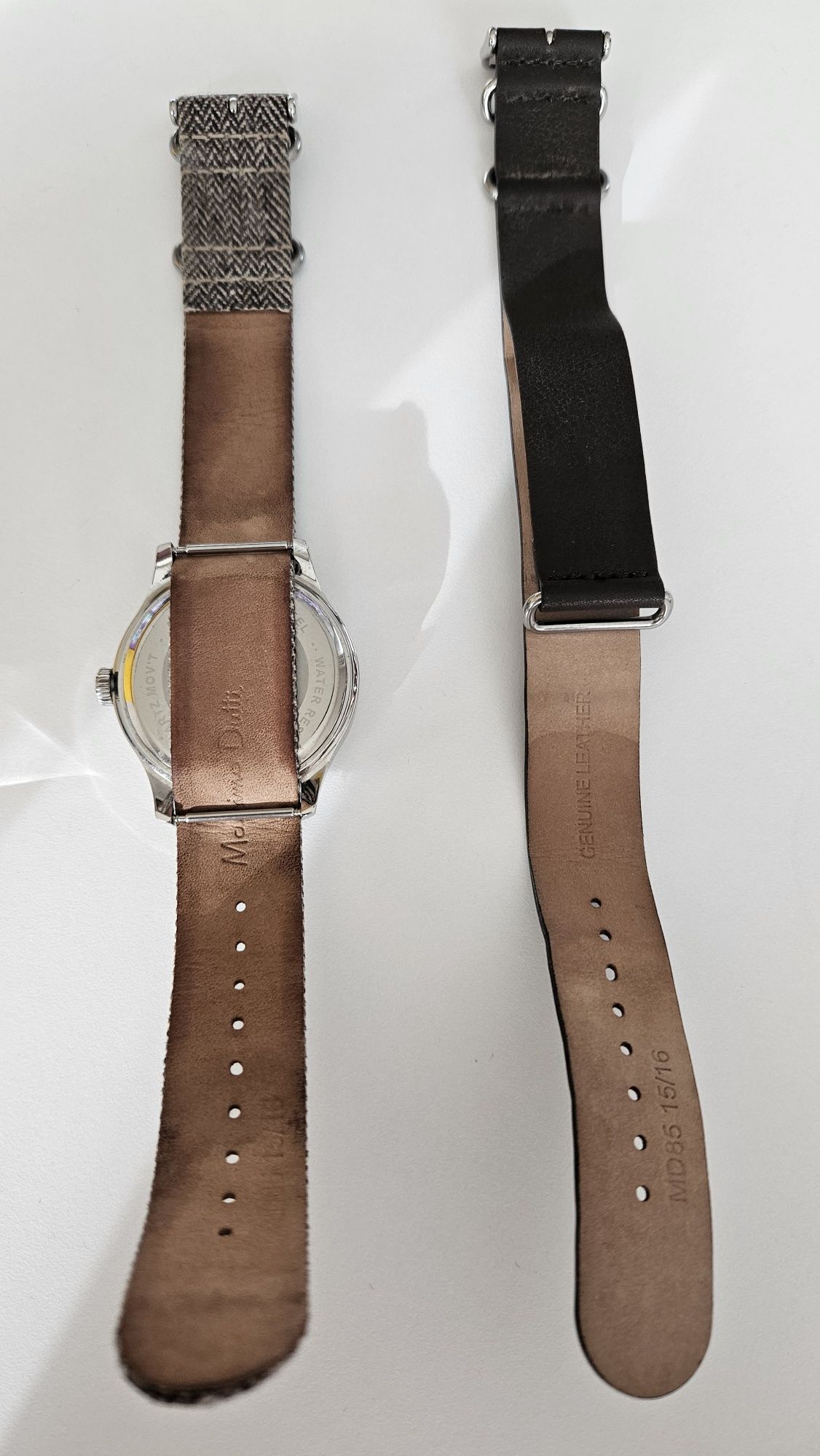 часовник Massimo Dutti
