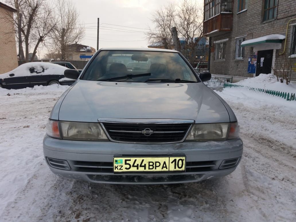 Nissan Sunny правый руль