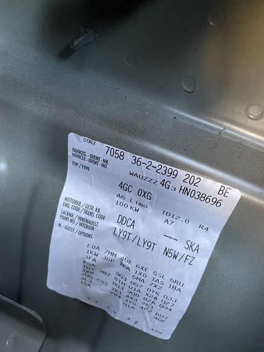 Audi A6 ultra  fara accident