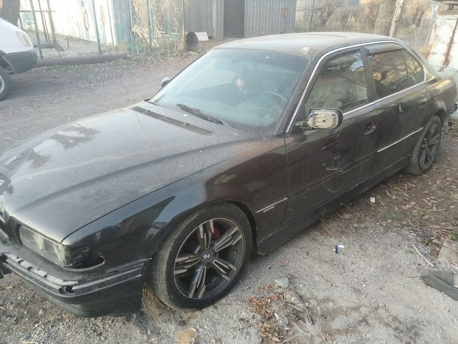 Продам Bmw e38 735 или обмен