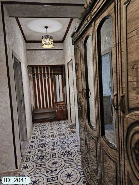 5 mikr somiy tarafda 1 xona 120 oyga sotiladi №2041