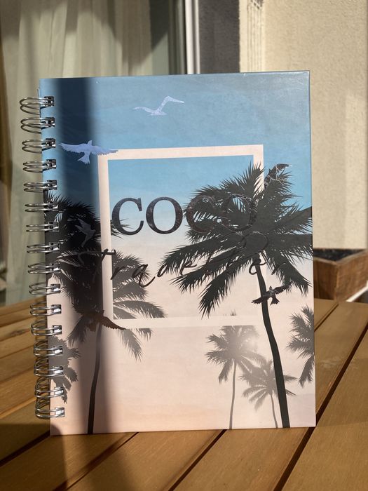 Coco Traveller планер за пътешествия с твърди корици