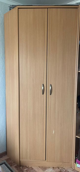 Шкаф.       продам