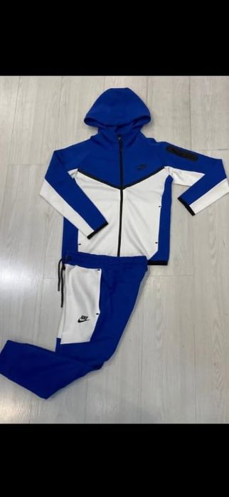 Trening Nike Tech