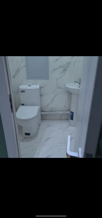 Ижарага уй берилади  эшонгузар  Навастройка  2 хона  400& лубойга