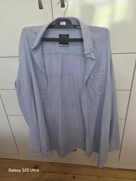 Мъжки официален костюм