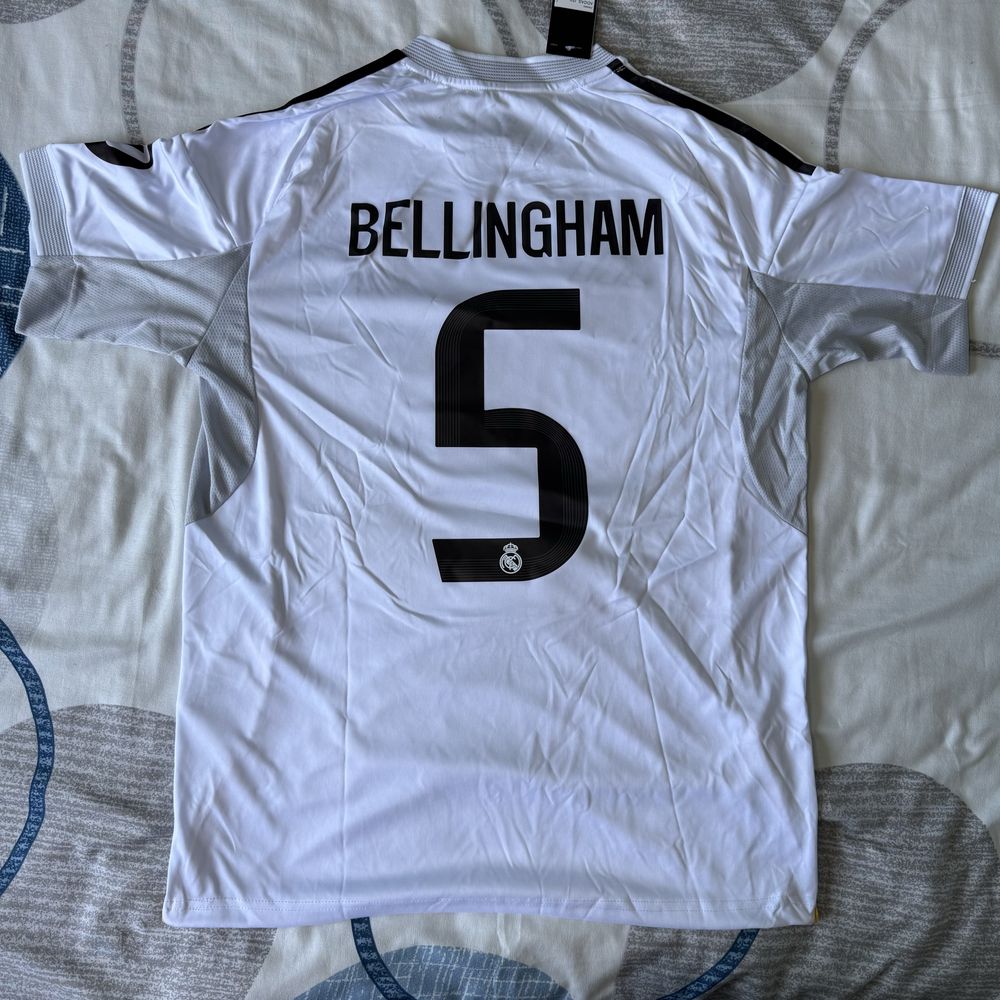 Real Madrid 25/26 Home kit - Bellingham ( L )