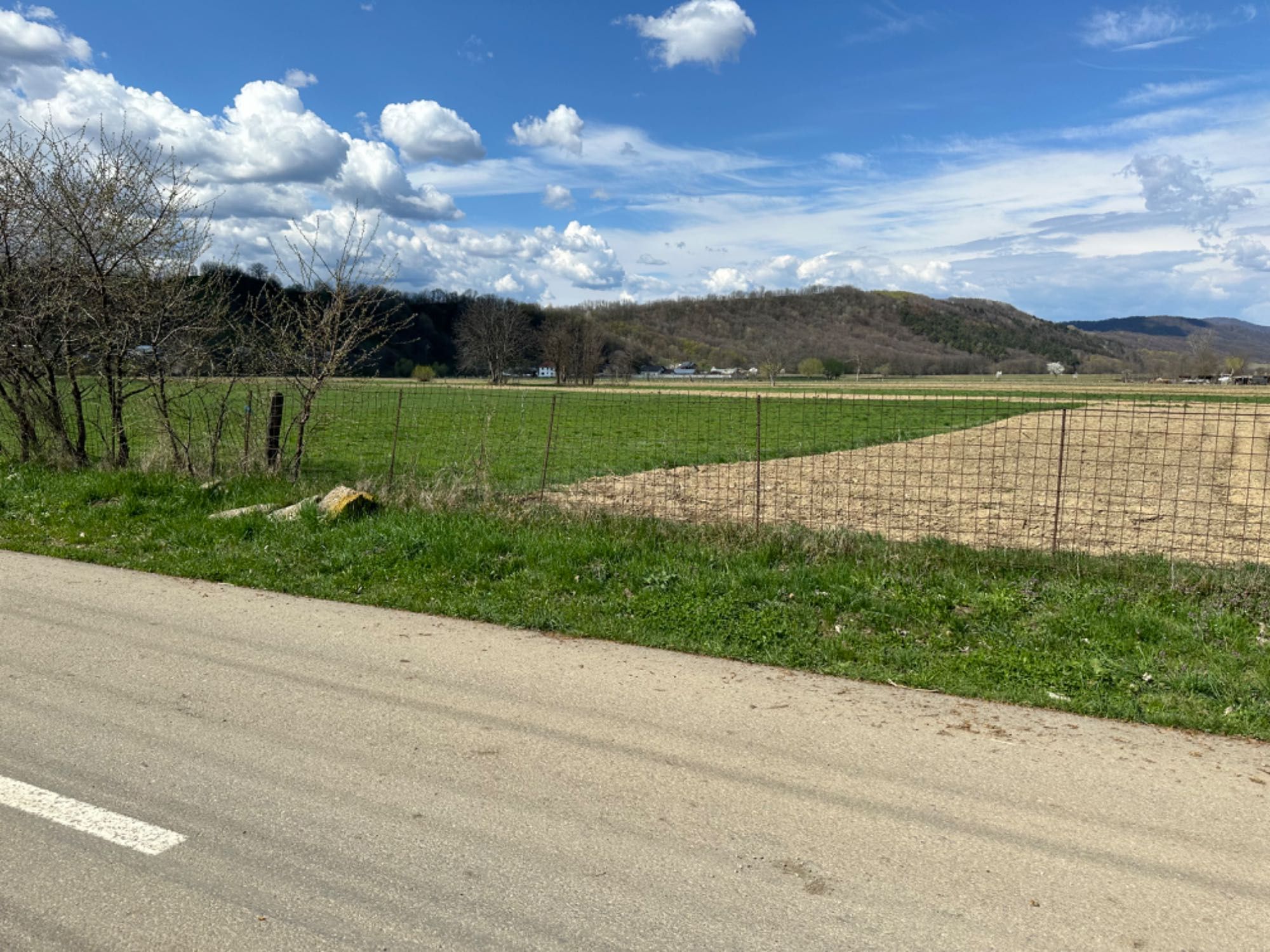casa noua teren 3000mp judetul Neamt Piatra Soimului Roznov Savinesti