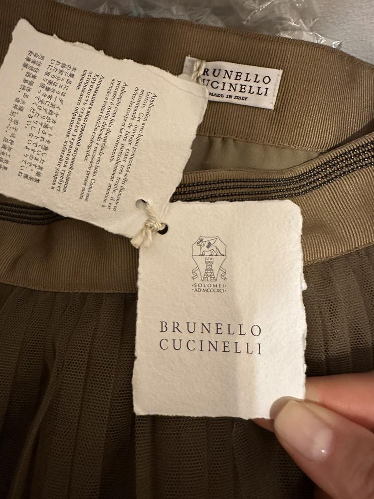 Оригинална пола Brunello Cucinelli с етикет