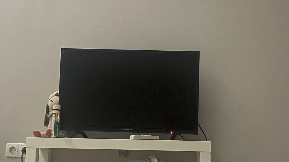 Телевизор Daewoo 81diametr