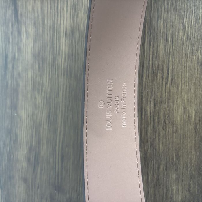 Curea louis vuitton maro cu catarama neagra