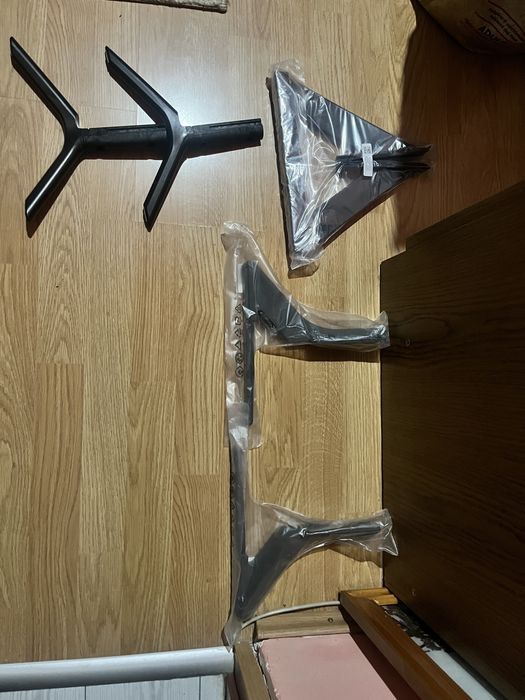 Vand suporti pentru tv samsung