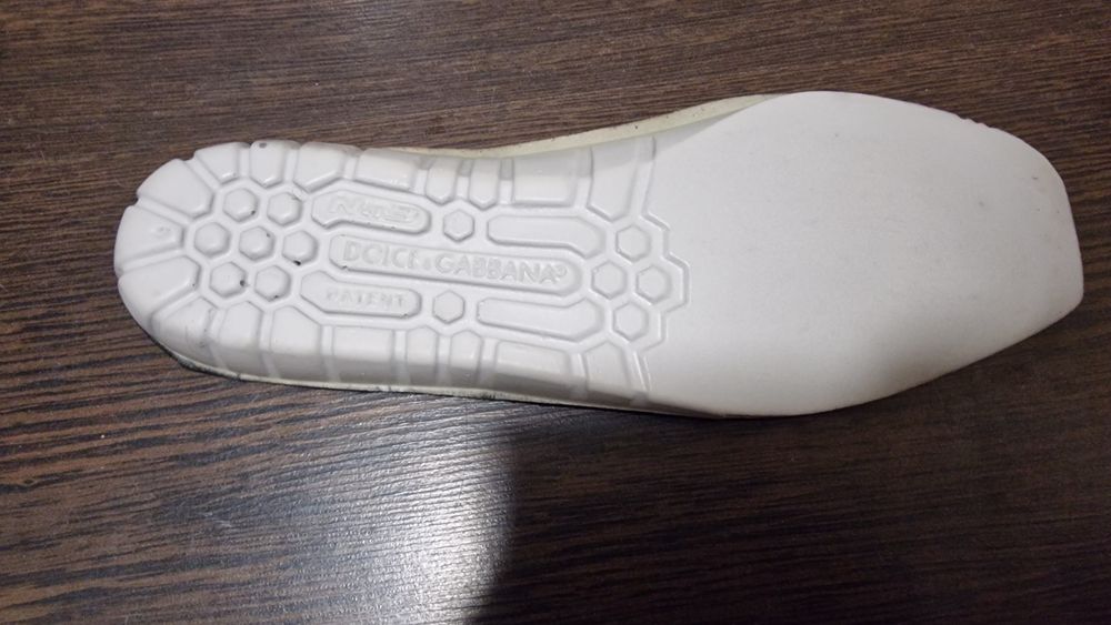 Vand adidași originali dolce gabbana DG5862