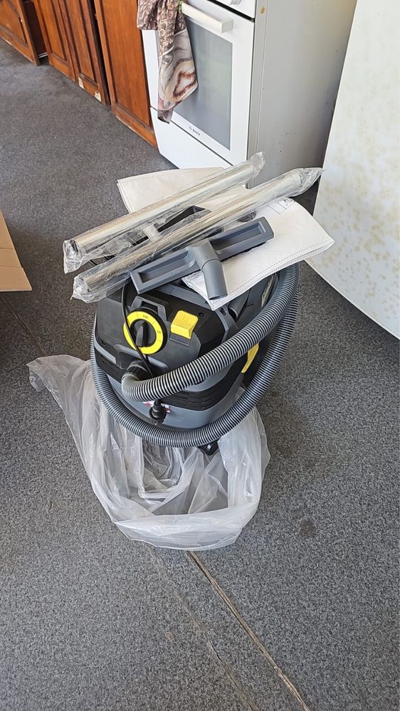 Продам новый Пылесос karcher