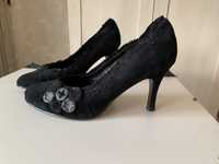 “Bata”-дамски обувки