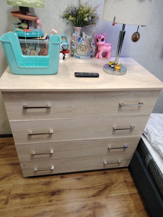 СРОЧНО продаю комод