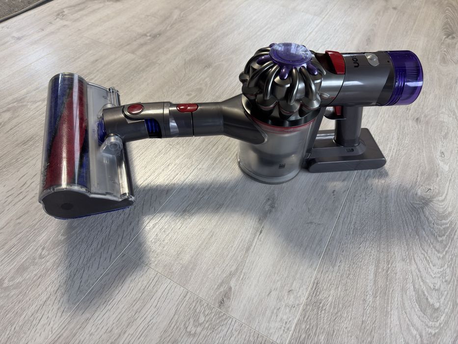 Dyson V8 Total Clean