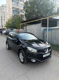 продам nissan qashqai 2013 год