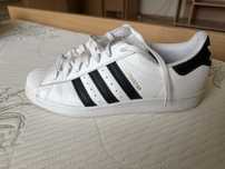 Adidasi Marime 42