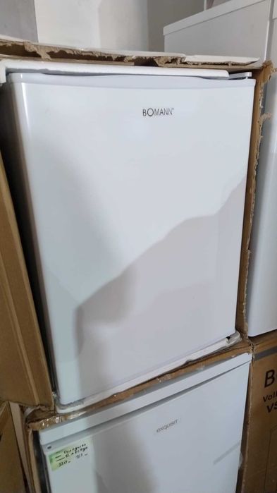 Чисто нов Бял Фризер Мини Бар Bomann 42 литра