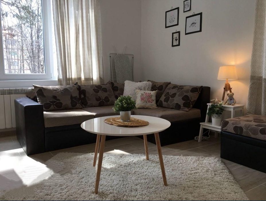 Дава се под наем Двустаен апартамент в София, Кръстова вада - 60 кв.м за 700 € - Снимка #1