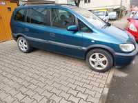 Autoturism opel zafira 2001