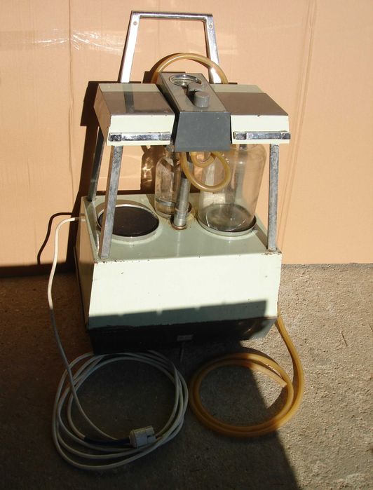 Вакум помпа за смучене на масло