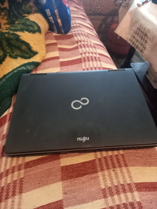 ЛАПТОП FUJITSU S 751 на части или цял