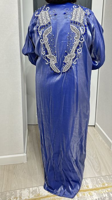 Продам вечерние платья