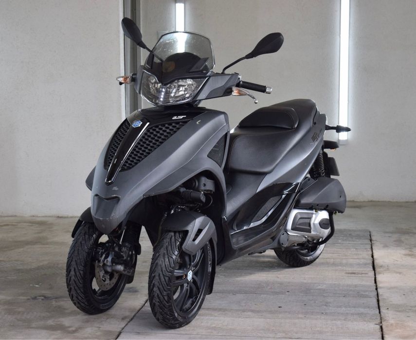 Piaggio Mp3 ~Se conduce cu categoria B~300cc