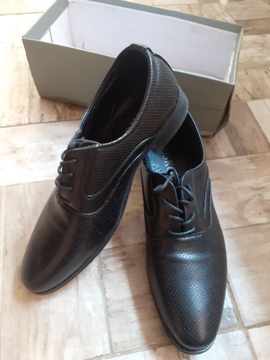 Pantofi barbati nr 40
