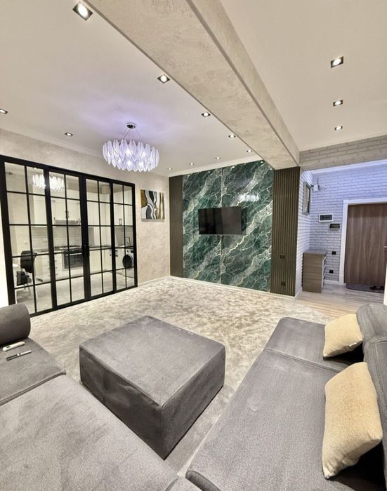 БИЙ чайхона Салом Новостройка с кадастром 3/3/4