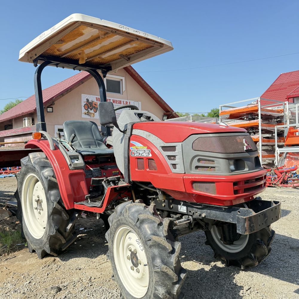 Tractor Japonez Mitsubisho GS 23 Tractoare Japoneze
