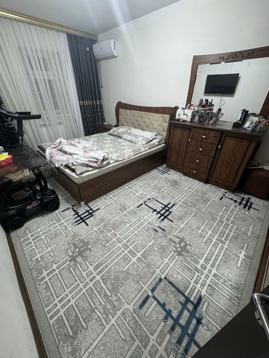 spalni garnitur sotiladi