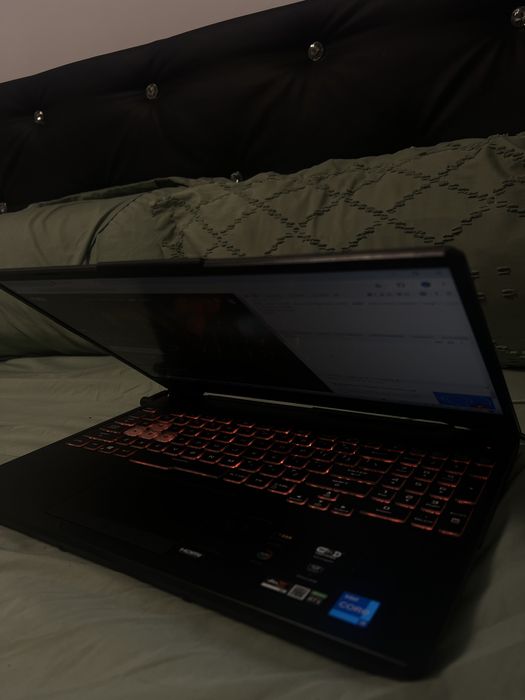 Laptop Gaming TUF15