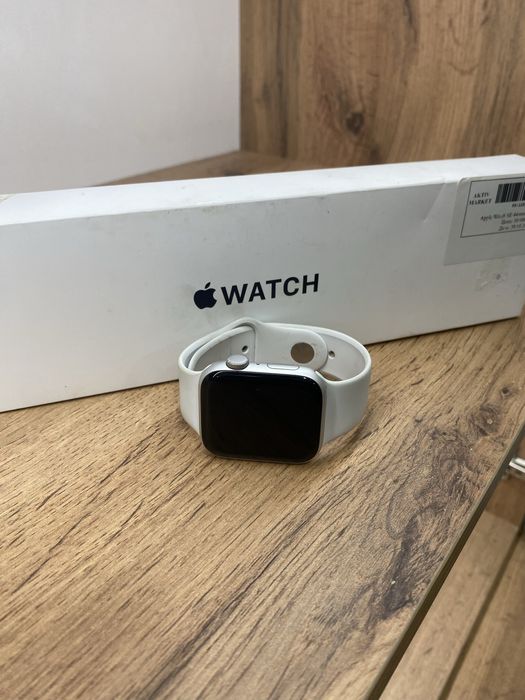 Apple Watch SE 44mm