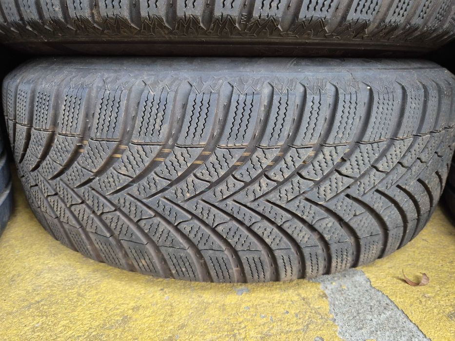 4 Anvelope de IARNA - 205/55/16 - Semperit - CA UNELE NOI - DOT 3424