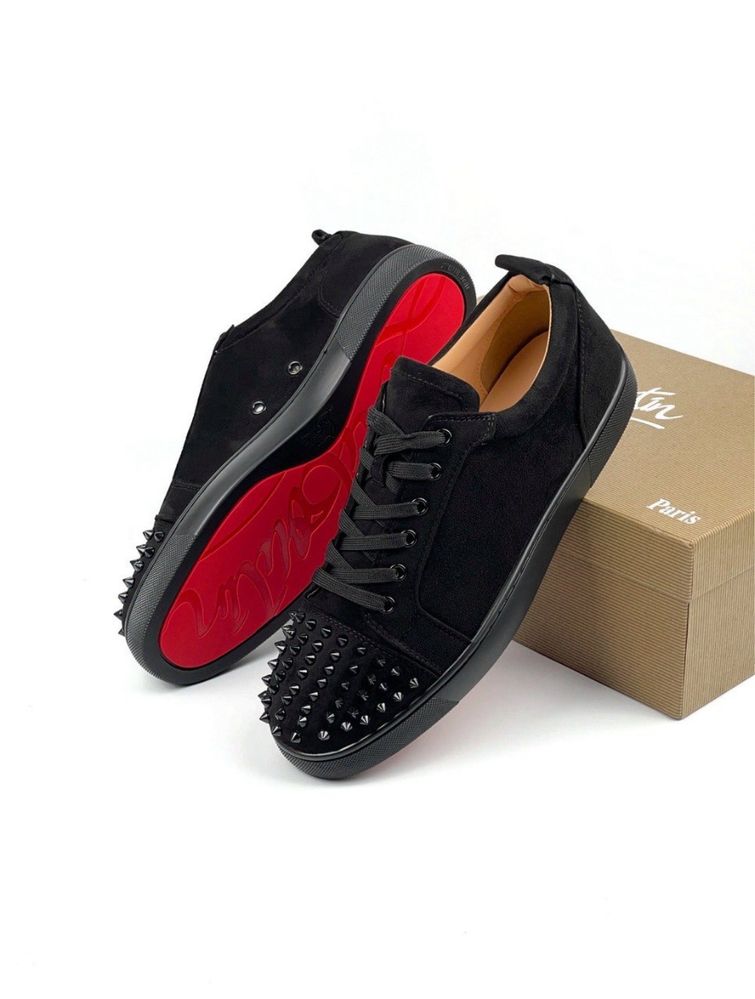 Обувки Christian Louboutin (4 модела)